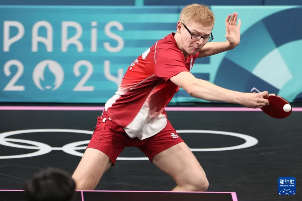 于球队的发 于球队的发